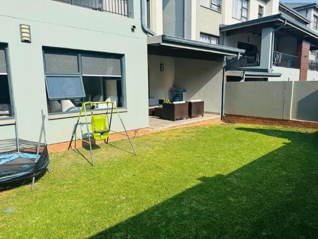 3 Bedroom Townhouse To Let in Carlswald Estate | Waterfall Properties