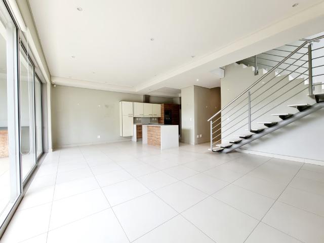 3 Bedroom Townhouse To Let in Oaklands