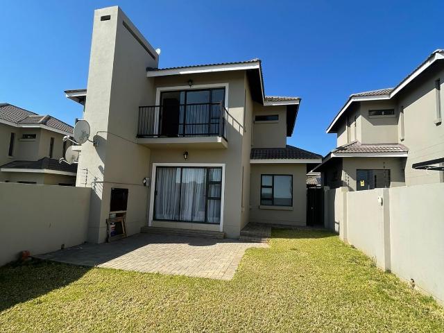 3 Bedroom Townhouse To Let in Shellyvale