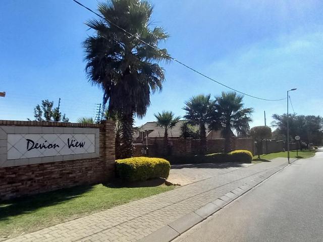 3 Bedroom Townhouse to Rent