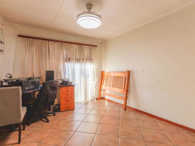 3 Bedroom Townhouse To Rent in Amberfield