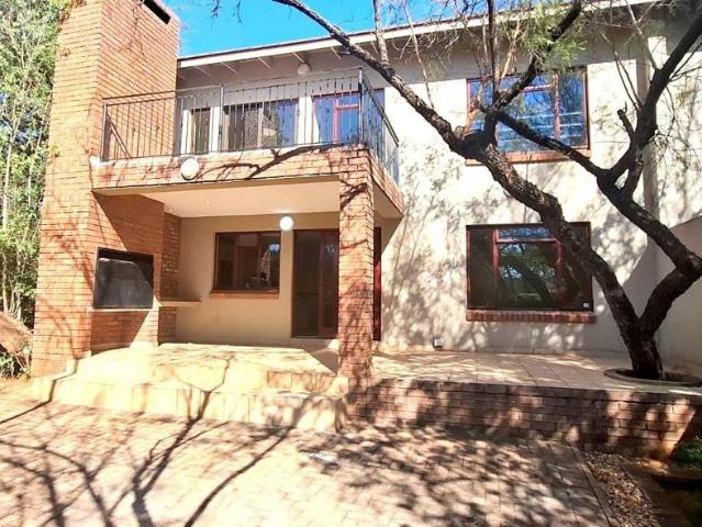 3 Bedroom Townhouse to Rent in Bendor