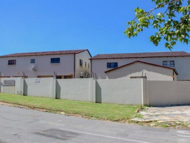 3 Bedroom Townhouse to Rent in Buccleuch