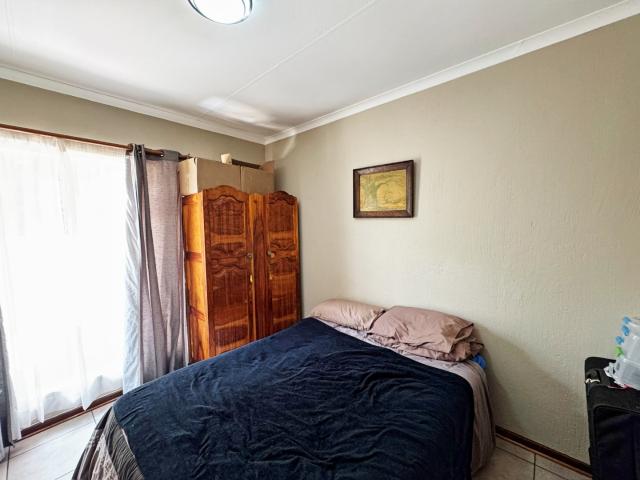 3 Bedroom Townhouse To Rent in Garsfontein
