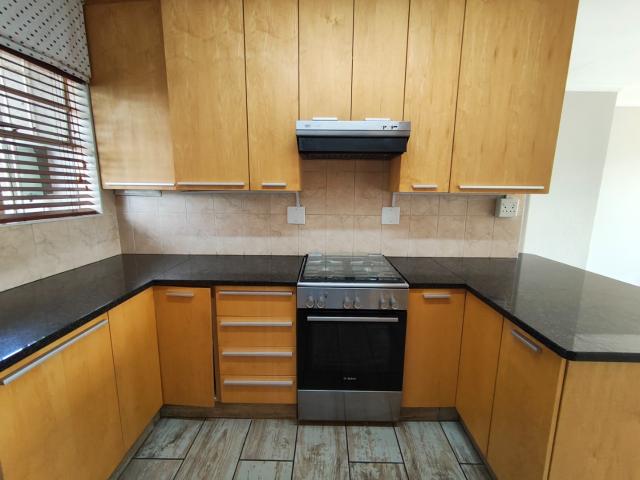 3 Bedroom Townhouse To Rent in Glen Marais