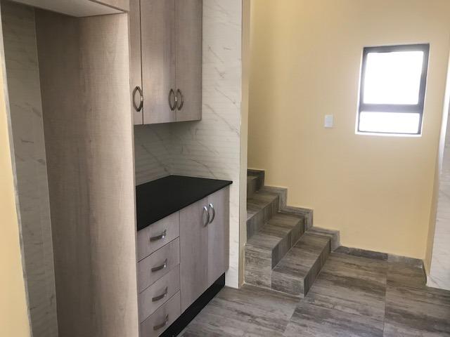 3 Bedroom Townhouse To Rent in Daspoort