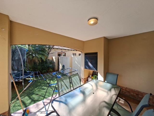 3 Bedroom Townhouse To Rent in Olympus AH