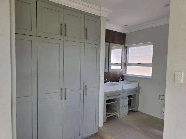3 Bedroom Townhouse To Rent in La Lucia