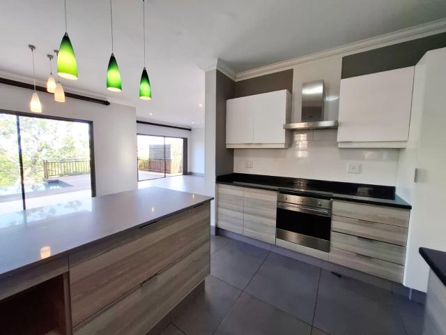3 Bedroom Townhouse To Rent in La Lucia