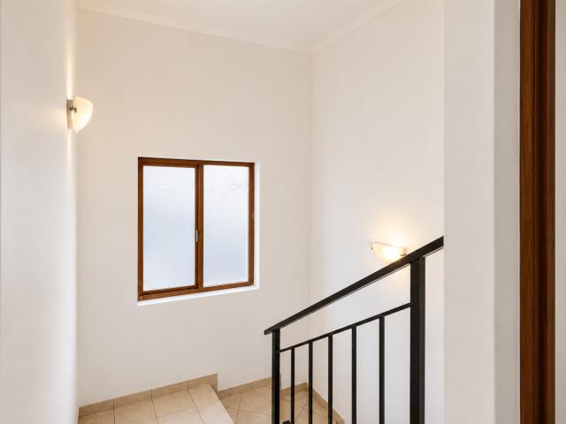 3 Bedroom Townhouse To Rent in Montana