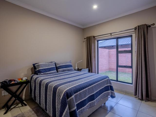 3 Bedroom Townhouse To Rent in Six Fountains Residential Estate