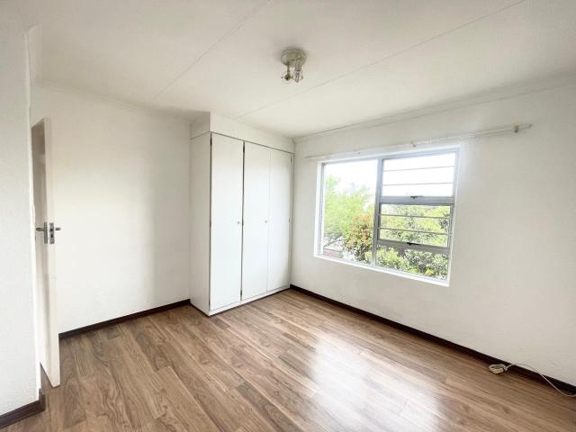 3 Bedroom Townhouse To Rent in Sundowner