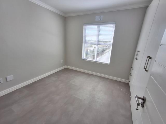 3 Bedroom Townhouse To Rent in Sunningdale