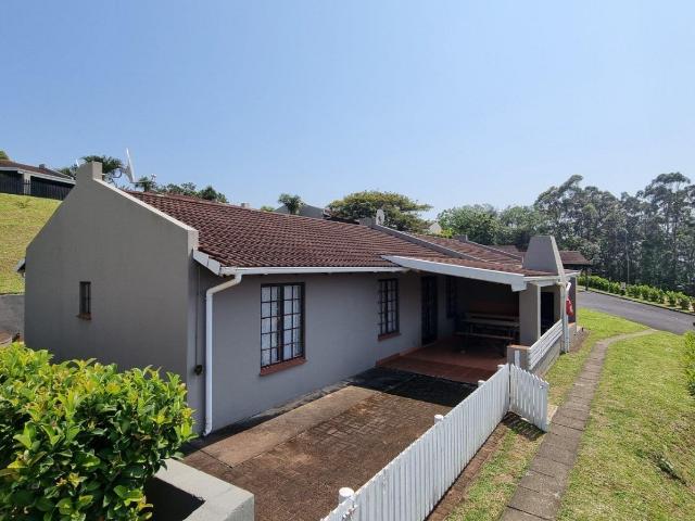 3 Bedroom Townhouse To Rent in Port Edward
