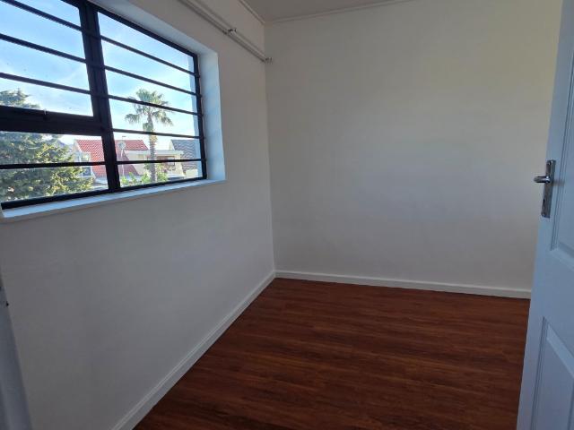 3 Bedroom Townhouse To Rent in Penlyn Estate