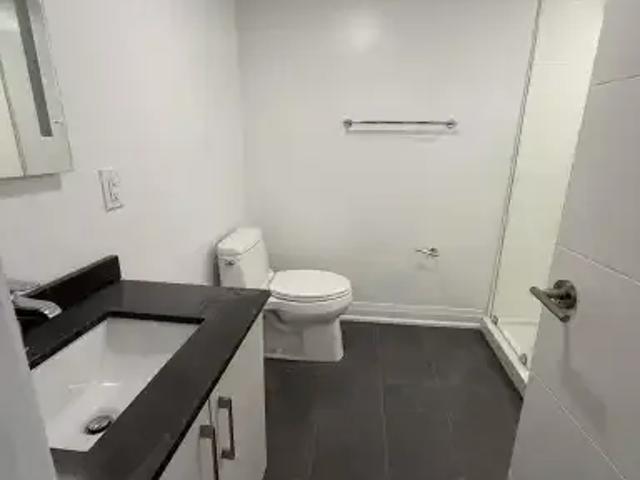 3 Bedroom Townhouse Toronto ON LS102578673