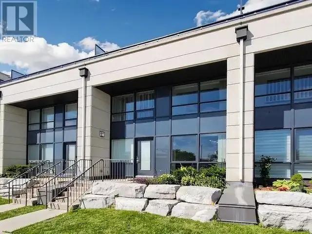 3 Bedroom Townhouse Vaughan ON 104183241