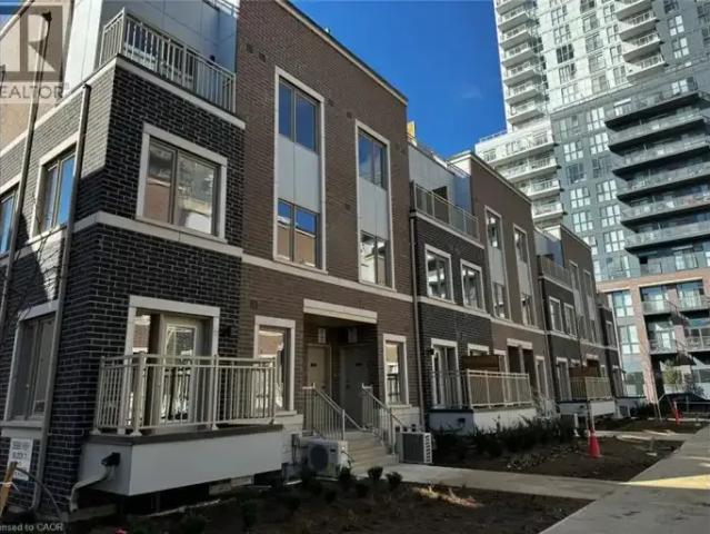 3 Bedroom Townhouse Vaughan ON 104563630