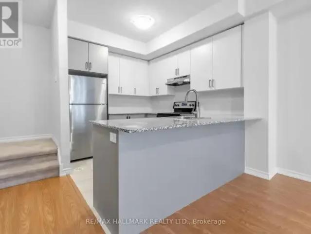 3 Bedroom Townhouse Vaughan ON LS102715509