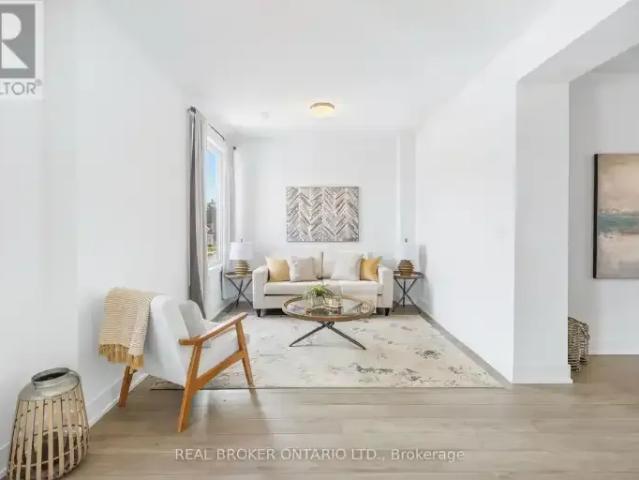 3 Bedroom Townhouse Waterloo ON 101878717