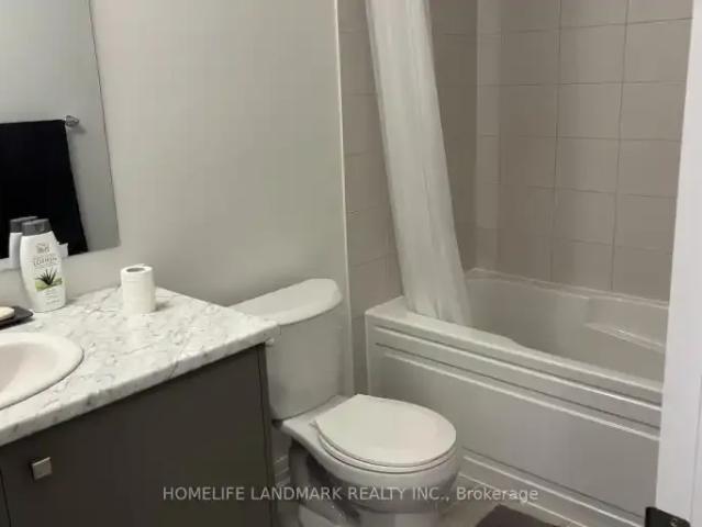 3 Bedroom Townhouse Welland ON 100631175