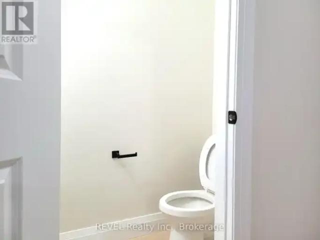 3 Bedroom Townhouse Welland ON LS101878333