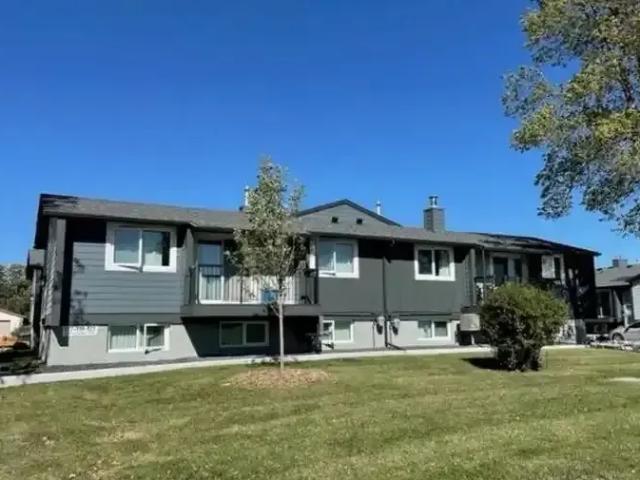 3 Bedroom Townhouse Winnipeg MB 96587106