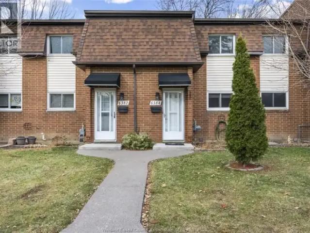 3 Bedroom Townhouse Windsor ON LS101878254