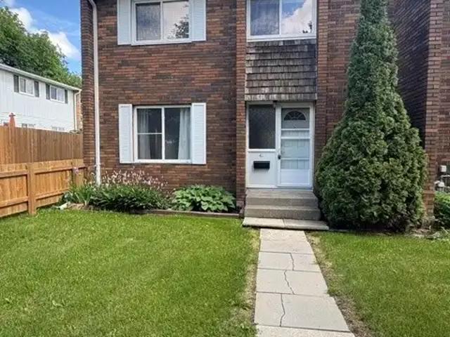3 Bedroom Townhouse