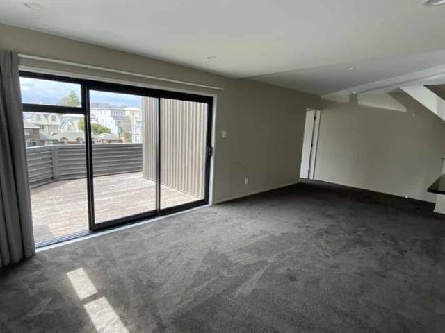 3 bedroom, Thorndon
