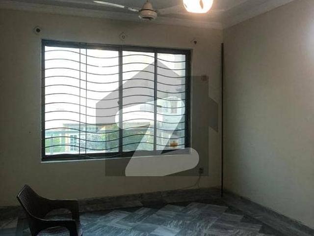 3 Bedroom Upper Portion Available For Rent In Soan Garden Prime Location Bijli Gas Separate