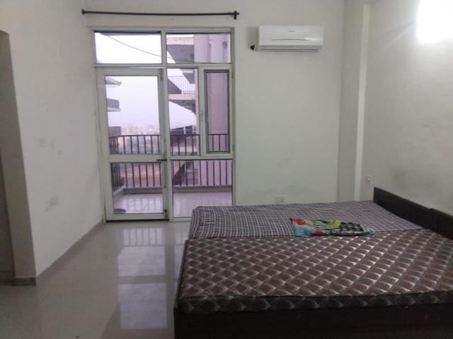 3 bedroom, Zirakpur India N/A 1IN74168620
