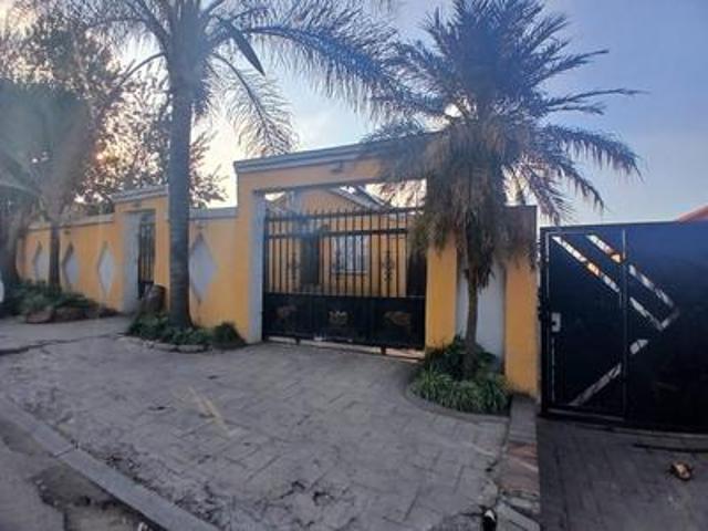 3 bedroomed house on the market in o.