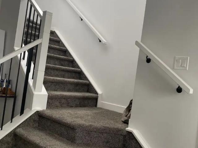 3 Bedroom/Open Concept House