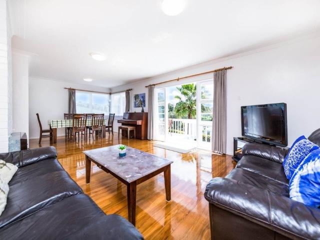3 Bedrooms on Shanaway Rise
