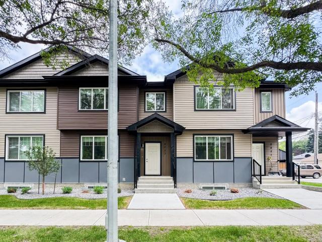 3 Bedrooms and 2.5 Bathrooms Duplex Main Floor Unit – 8023 87 St NW