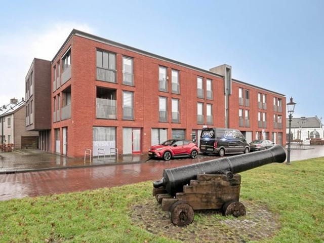 3 bedrooms Apartment Surface Area: 143m2 Unfurnished Available from: 2026 08 01