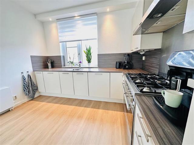 3 bedrooms Apartment Surface Area: 90m2 Furnished