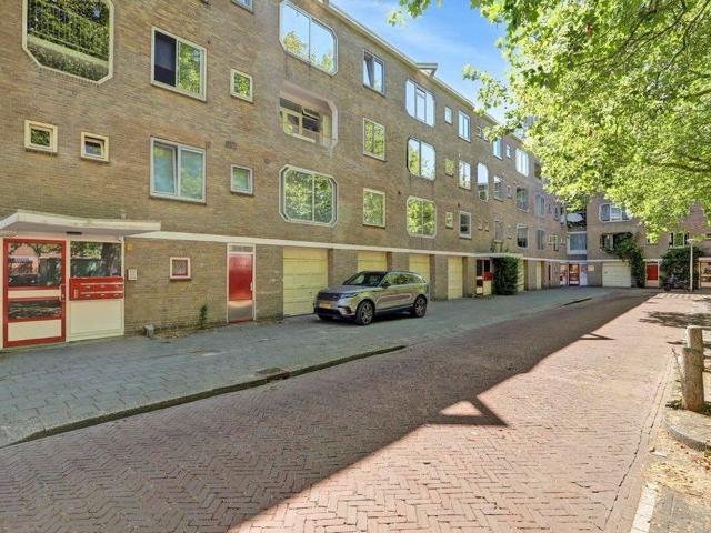 3 bedrooms Apartment Surface Area: 89m2 Unfurnished