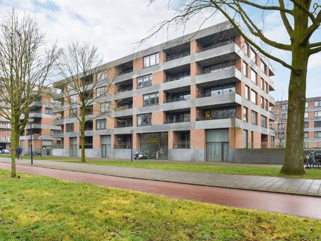 3 bedrooms Appartement Surface Area: 98m2
