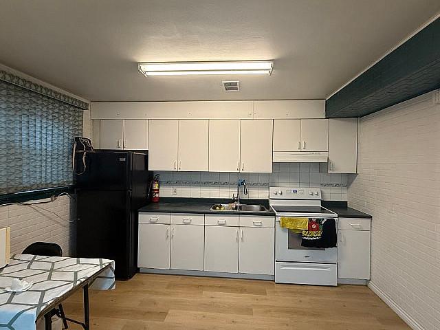 3 Bedrooms Basement For Rent $1400