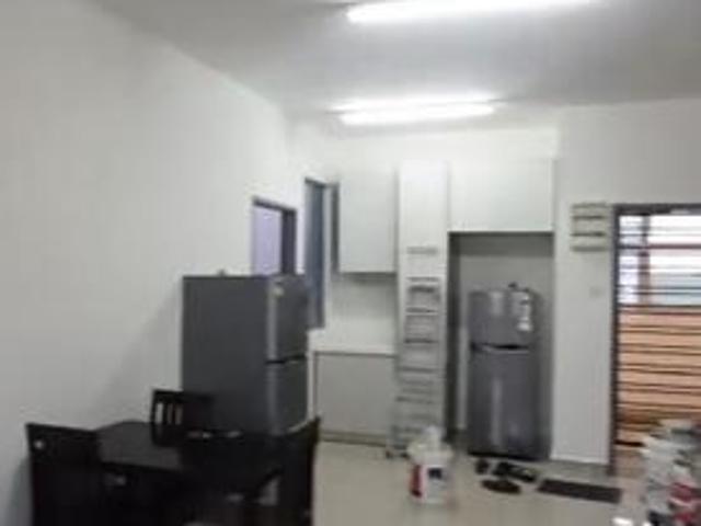 3 bedrooms DTasek Residences Taman Tasek 2 parking lot near CIQ