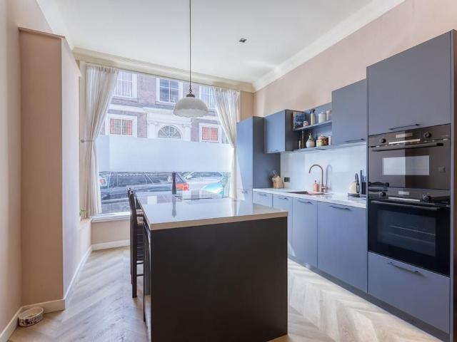 3 bedrooms Dubbel benedenhuis Surface Area: 110m2