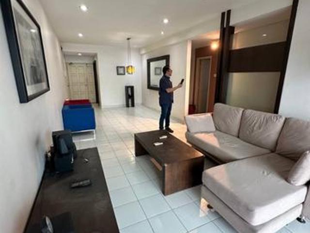3 Bedrooms Danga View Apartment Danga Bay Bora Residence