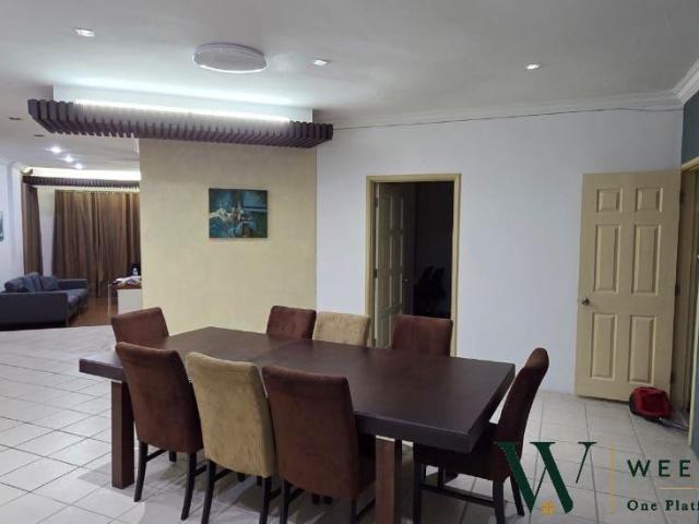 3 Bedrooms De Summit Condominium Level 12 Fully Furnished @ BDC, Kuching