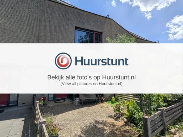 3 bedrooms Huurwoning Surface Area: 100m2