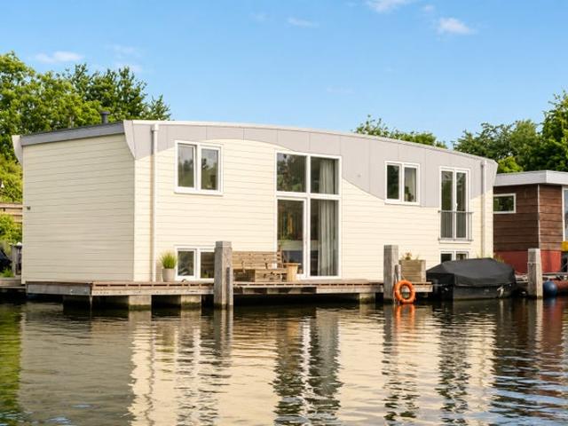 3 bedrooms House Surface Area: 110m2 Furnished Available from: 2026 08 01