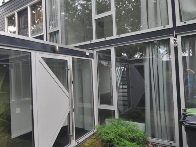 3 bedrooms House Surface Area: 128m2 Unfurnished Available from: 2026 07 01