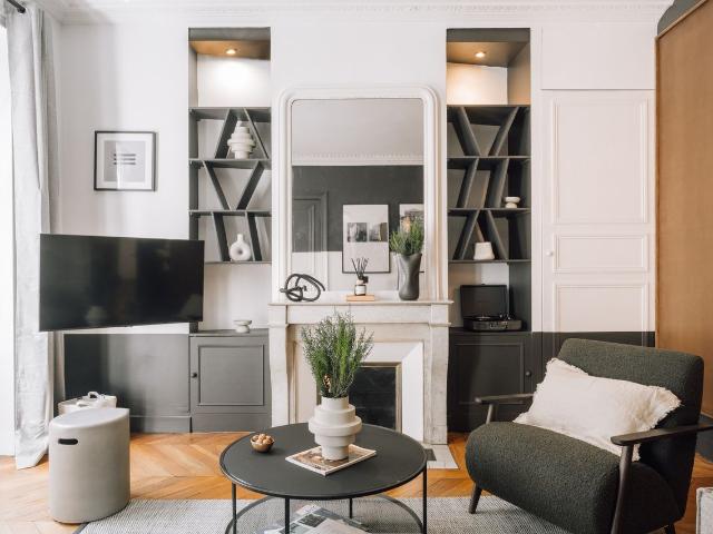 3 bedrooms in Madeleine, Paris Amsterdam Apartments for Rent