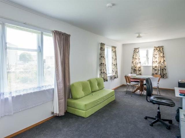 3 Bedrooms in Cannons Creek @ $520 per week